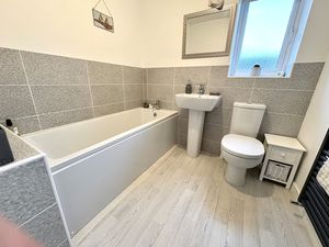 Photo 4- click for photo gallery